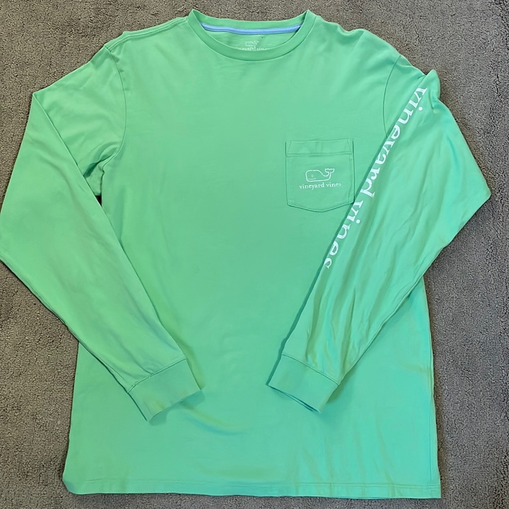 Vineyard Vines Classic Logo LS Tee SZ Small